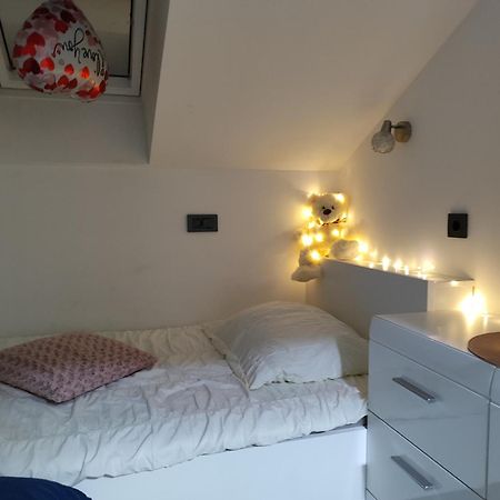 Appartement Happy Moments 1 à Gornje Jesenje Extérieur photo